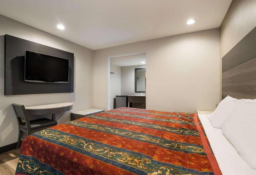 Отель Rodeway Inn San Bernardino