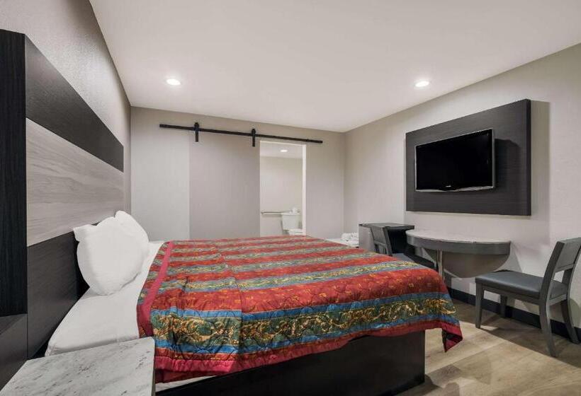 Отель Rodeway Inn San Bernardino