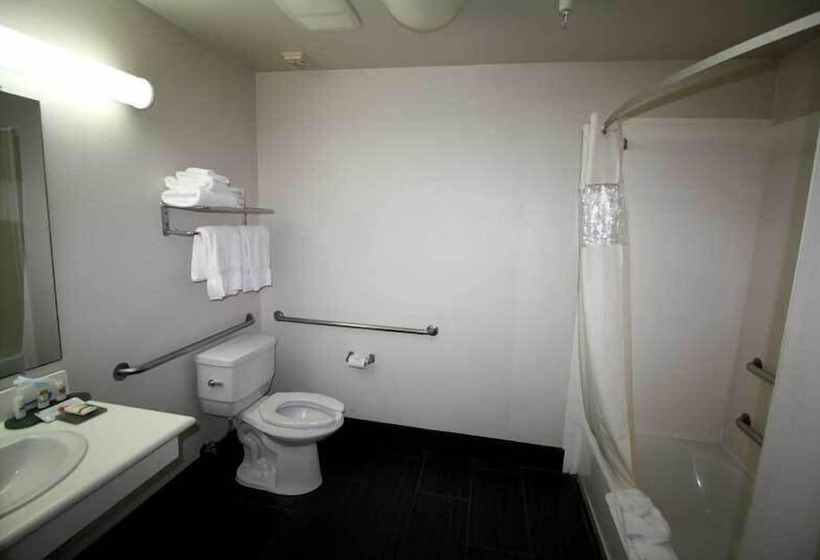 The Hotel Oceanside