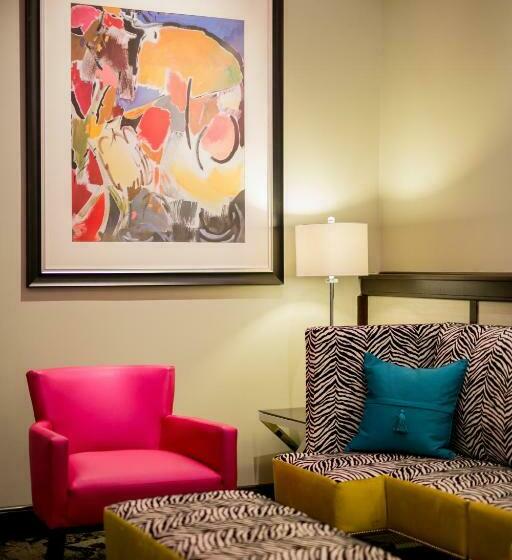 فندق The Parker Inn And Suites