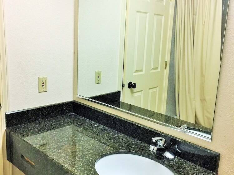 酒店 Tollway Inn Beloit