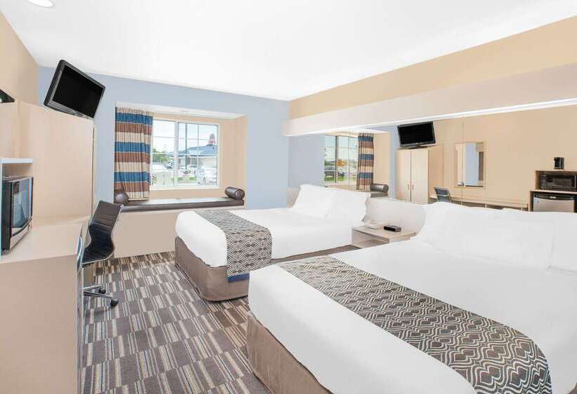 Microtel Inn And Suites Clear Lake