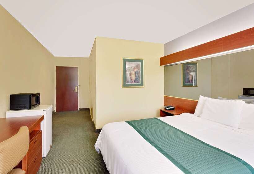 Microtel Inn & Suites By Wyndham Thomasville/high Point/lexi