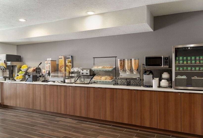 Microtel Inn & Suites By Wyndham