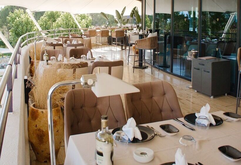 هتل Medworld Health & Rehabilitation Center Antalya