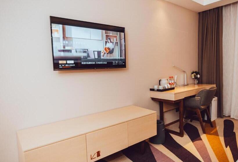 Lavande Hotel Suzhou High Speed Rail North Station