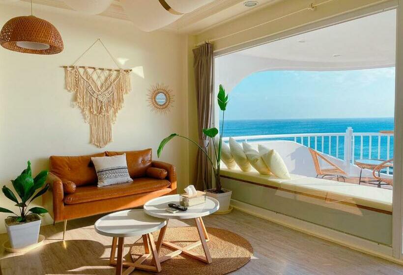 Yellow's Kenting B&b Ii