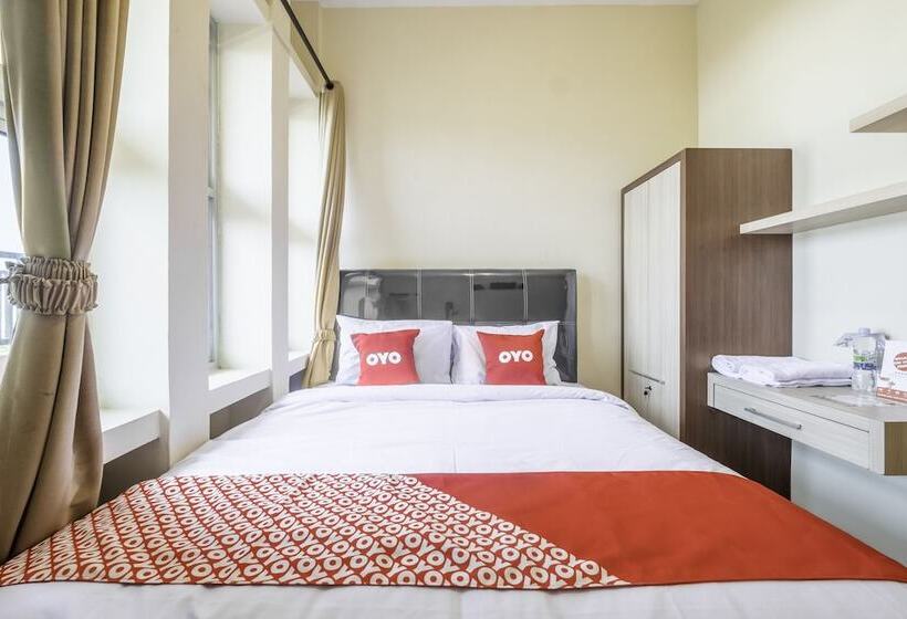 هتل Oyo 2132 Pondok Avicenna