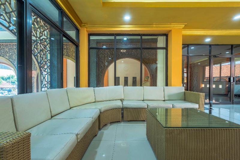 هتل Oyo 2132 Pondok Avicenna