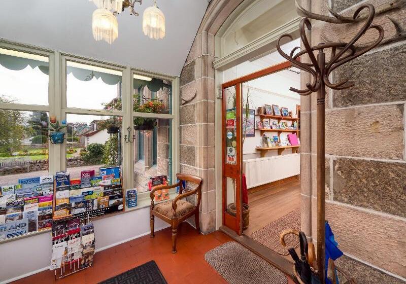 پانسیون Cairngorm Guest House