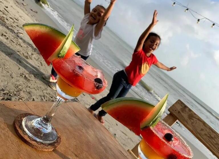 ペンション Colibrí Del Mar
