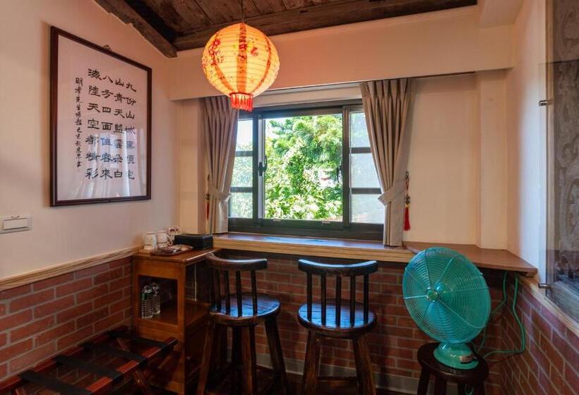 پانسیون Qu Hi Home Stay