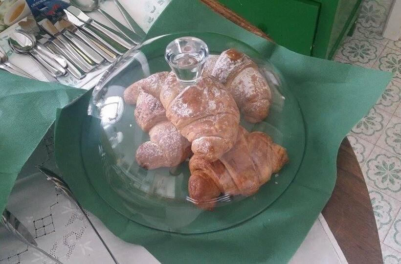 پانسیون Villa Moschella