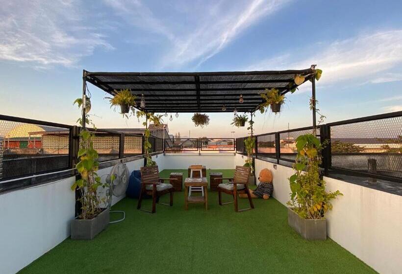 Backpack Hostel