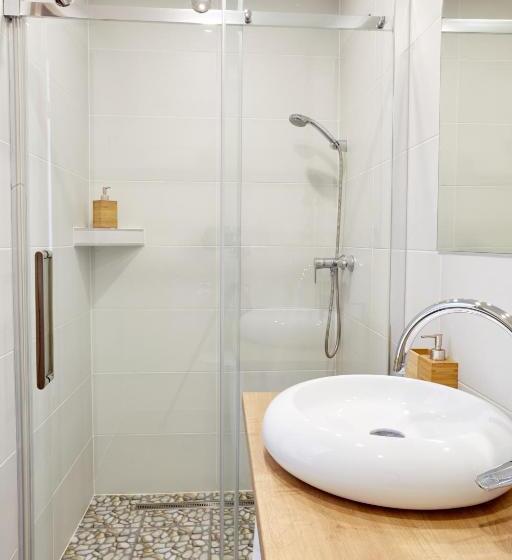 مبيت وإفطار Naturella Panzió