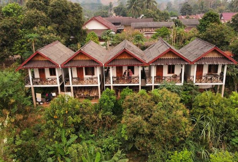 تختخواب و صبحانه Sunset Bungalows & Gh