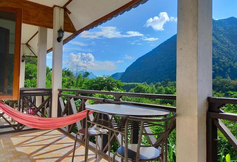 تختخواب و صبحانه Sunset Bungalows & Gh