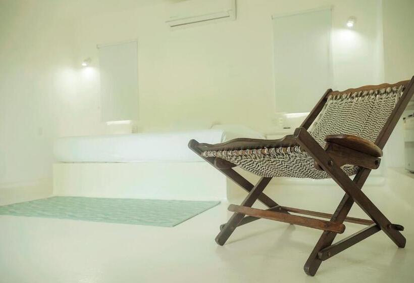 هتل Royal Palm Bacalar Cabañas & Lagoon Club