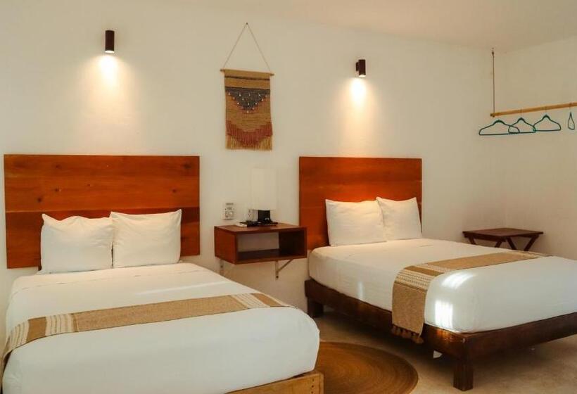 هتل Royal Palm Bacalar Cabañas & Lagoon Club