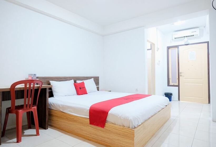 پانسیون Reddoorz Near Tugu Pers Jambi