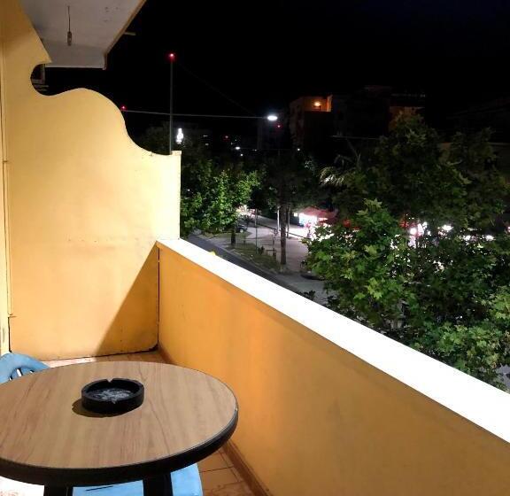 پانسیون Vogli S House Apartments & Rooms