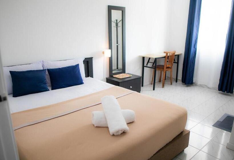 فندق صغير Sura Inn
