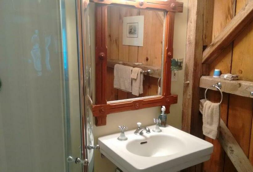 مبيت وإفطار Lodge At Millstone Hill