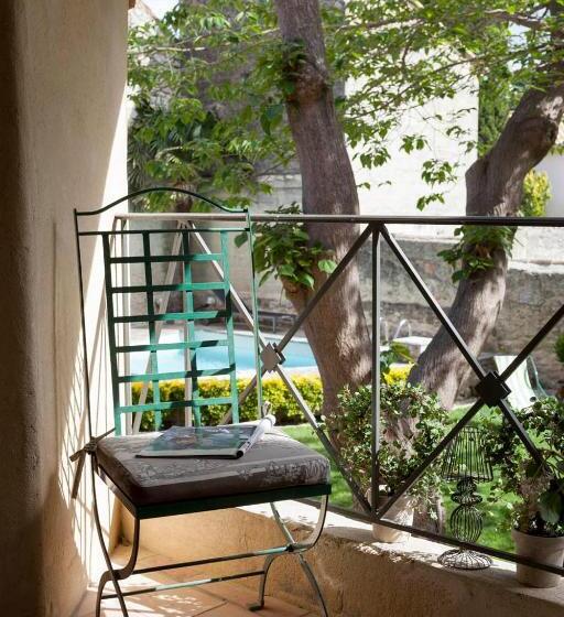 민박 Maison De La Bourgade