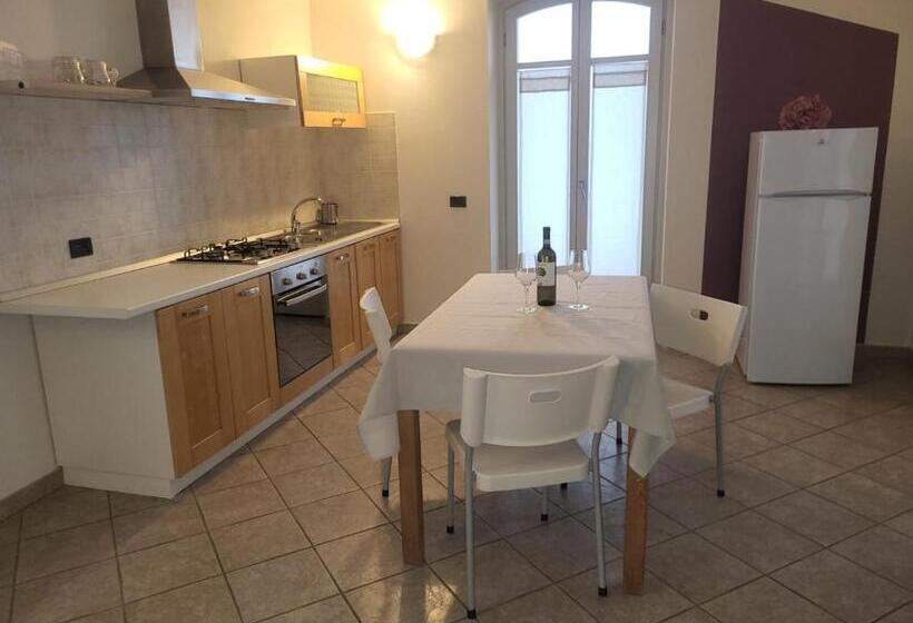 호텔 Casa Arcobaleno Apartments Room Holiday Home