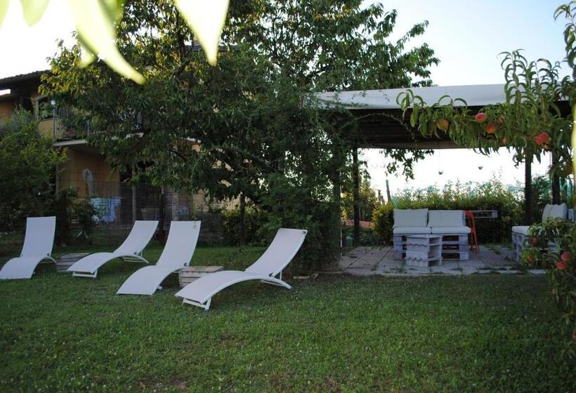 호텔 Casa Arcobaleno Apartments Room Holiday Home