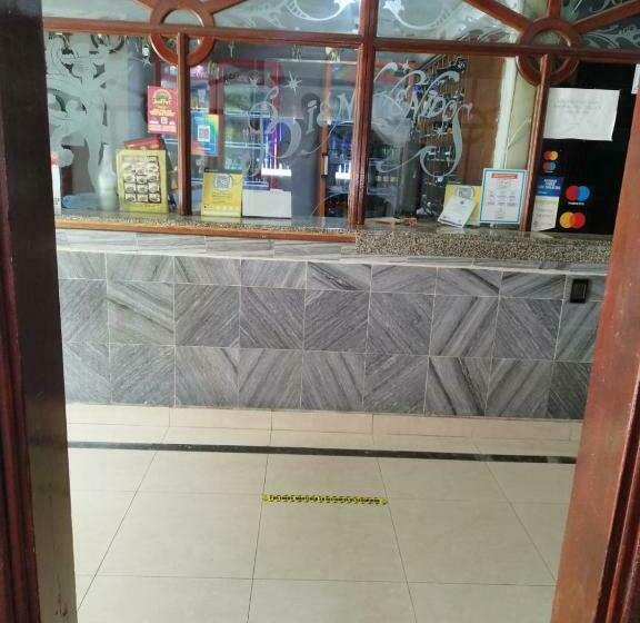 هتل Residencias Noches De París