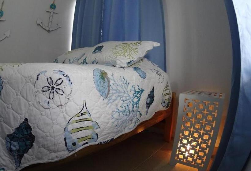 پانسیون Marmows Place