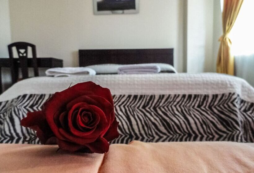 هاستل Hostal La Rosa Otavalo