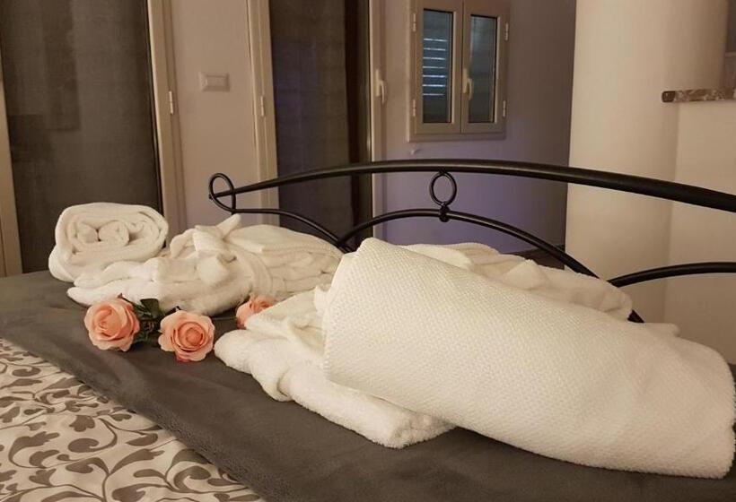 مبيت وإفطار La Porta Dell'alcantara