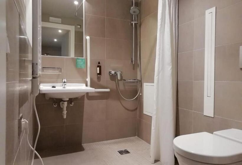 هتل Golfo Del Sole