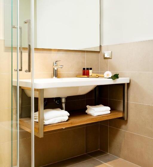 هتل Golfo Del Sole