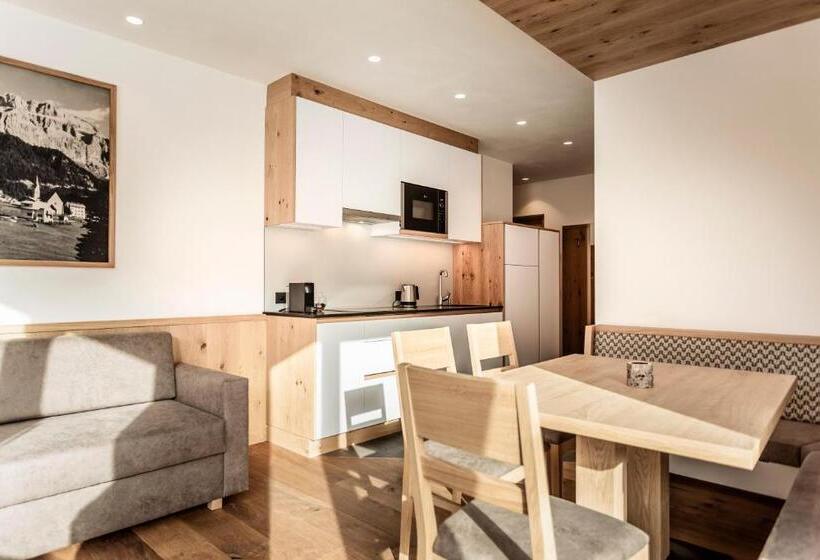 Luxury Chalet Plazola