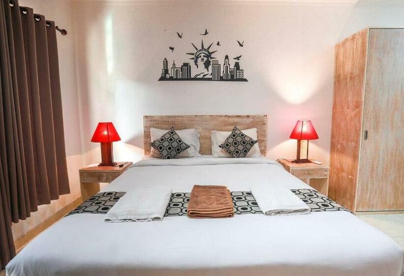 پانسیون Adi Guest House