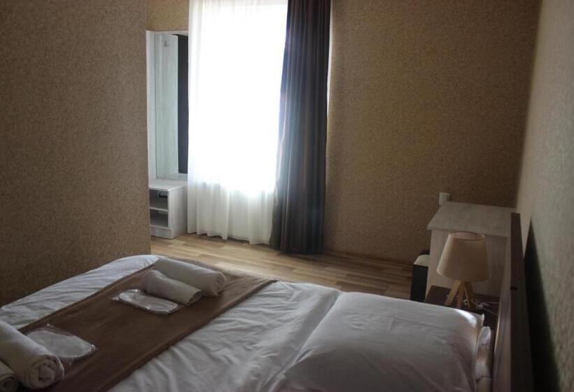 پانسیون Guesthouse Elia