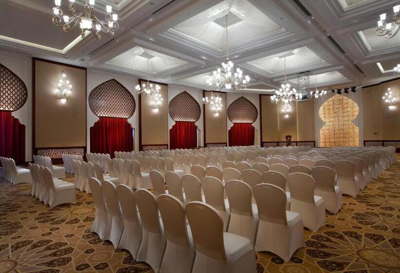 Bab Al Qasr Residence