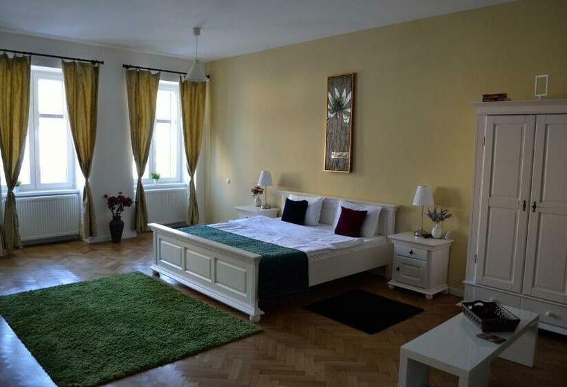 Casa Krone   Piața Sfatului