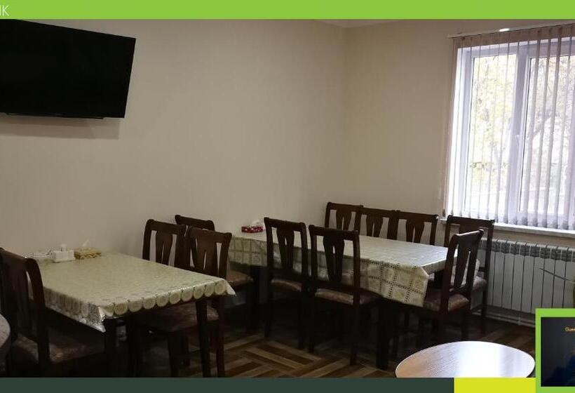پانسیون Guest House Hasmik