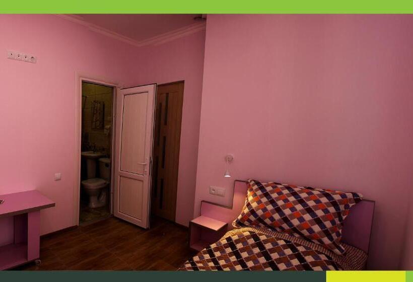 پانسیون Guest House Hasmik