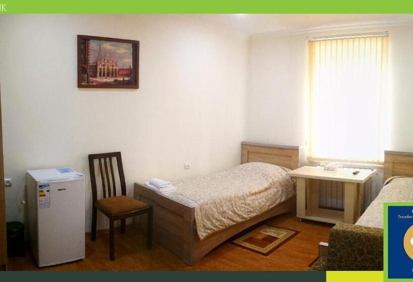 پانسیون Guest House Hasmik