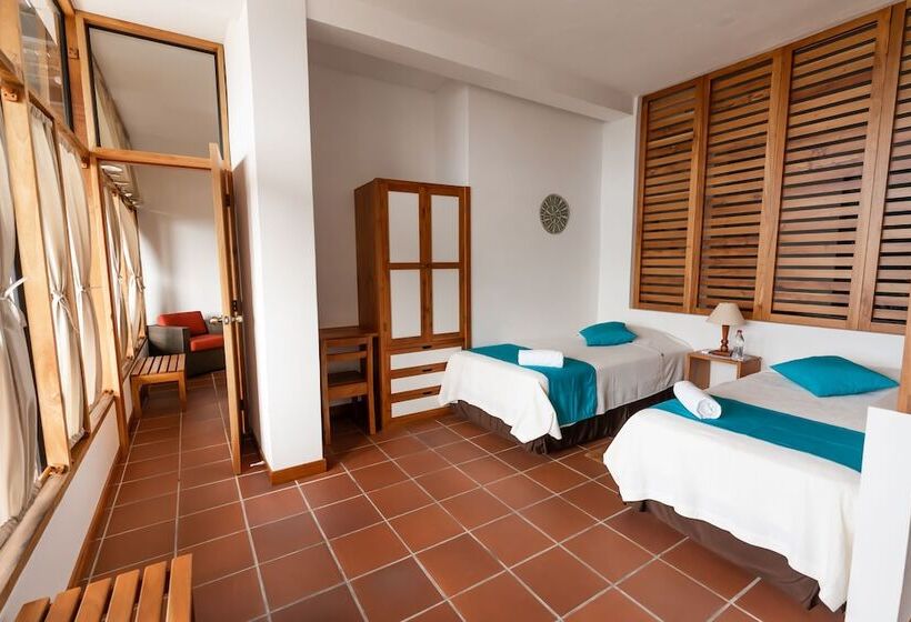 پانسیون Posada Del Mar