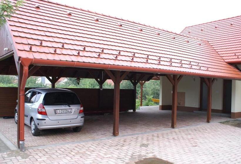 بنسيون öregtölgy Panzio