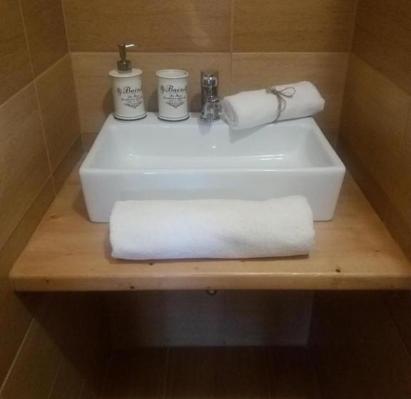 膳宿费 Tóth Vendégház és Apartmanház újfehértó