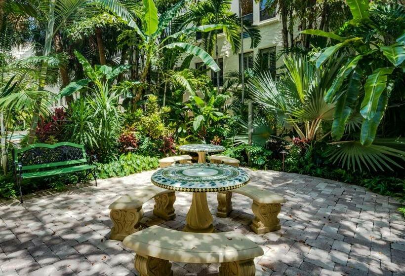 Tropicals Of Palm Beach