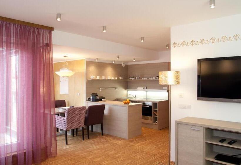 ホテル Deluxe Apartment Sonnleitner   Adults Only