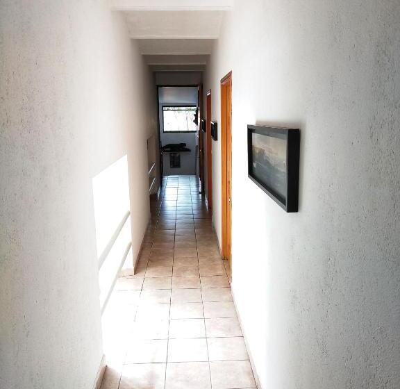 پانسیون Posada De Los Angeles